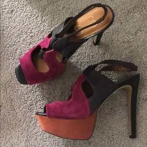 Jessica Simpson heels